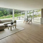 With Sea Views Near *